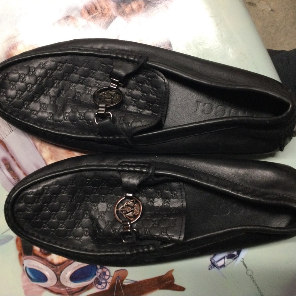 Gucci Black Leather Embossed GG Horsebit Loafers